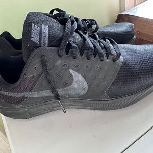 Nike Downshifter 7 Tennis Shoes